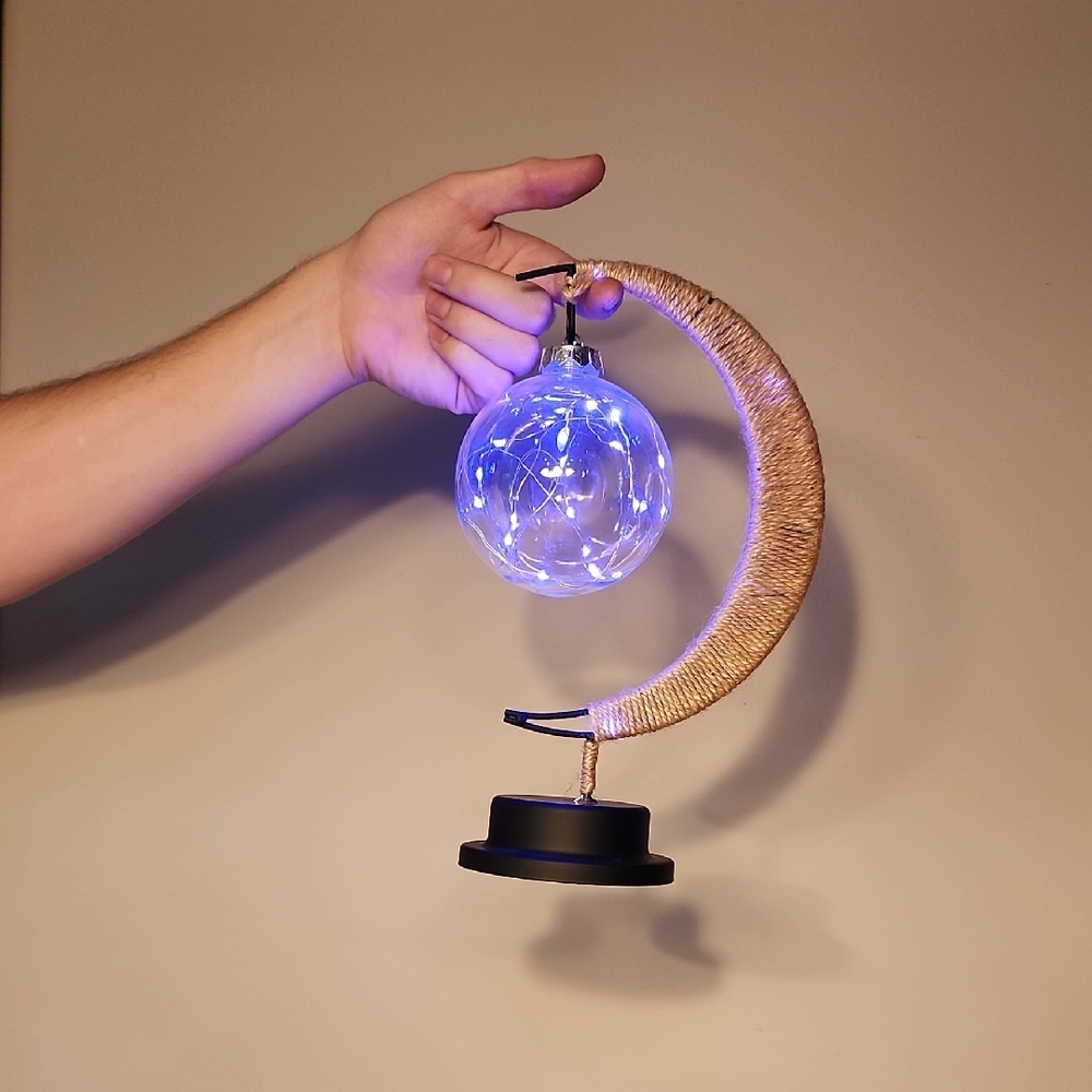 Purple LED Moon Lamp - Picture 4 of 7